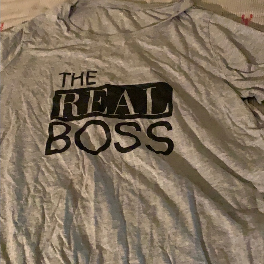 Women’s Grey Shirt Size Large
